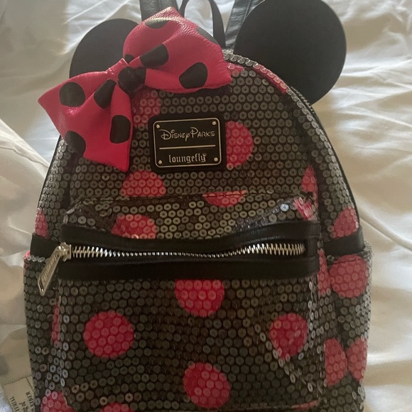 Disney Sequin Black and Pink Loungefly BackPack - Picture 2 of 4